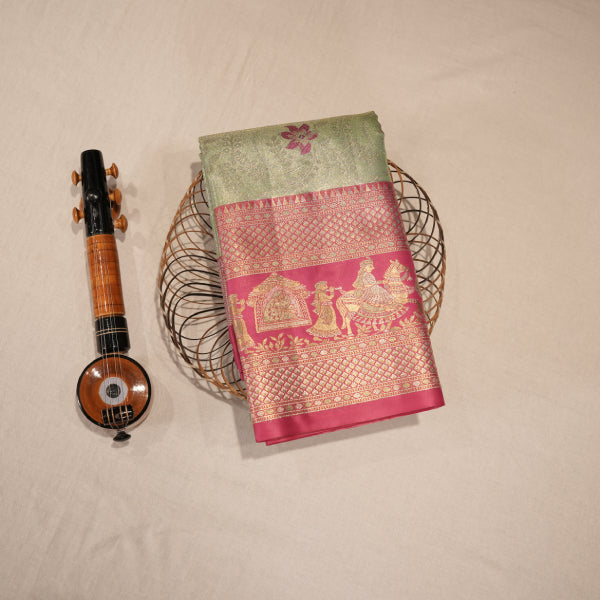 Pallukku Design Tissue Sarees with Floral and Leaf Design