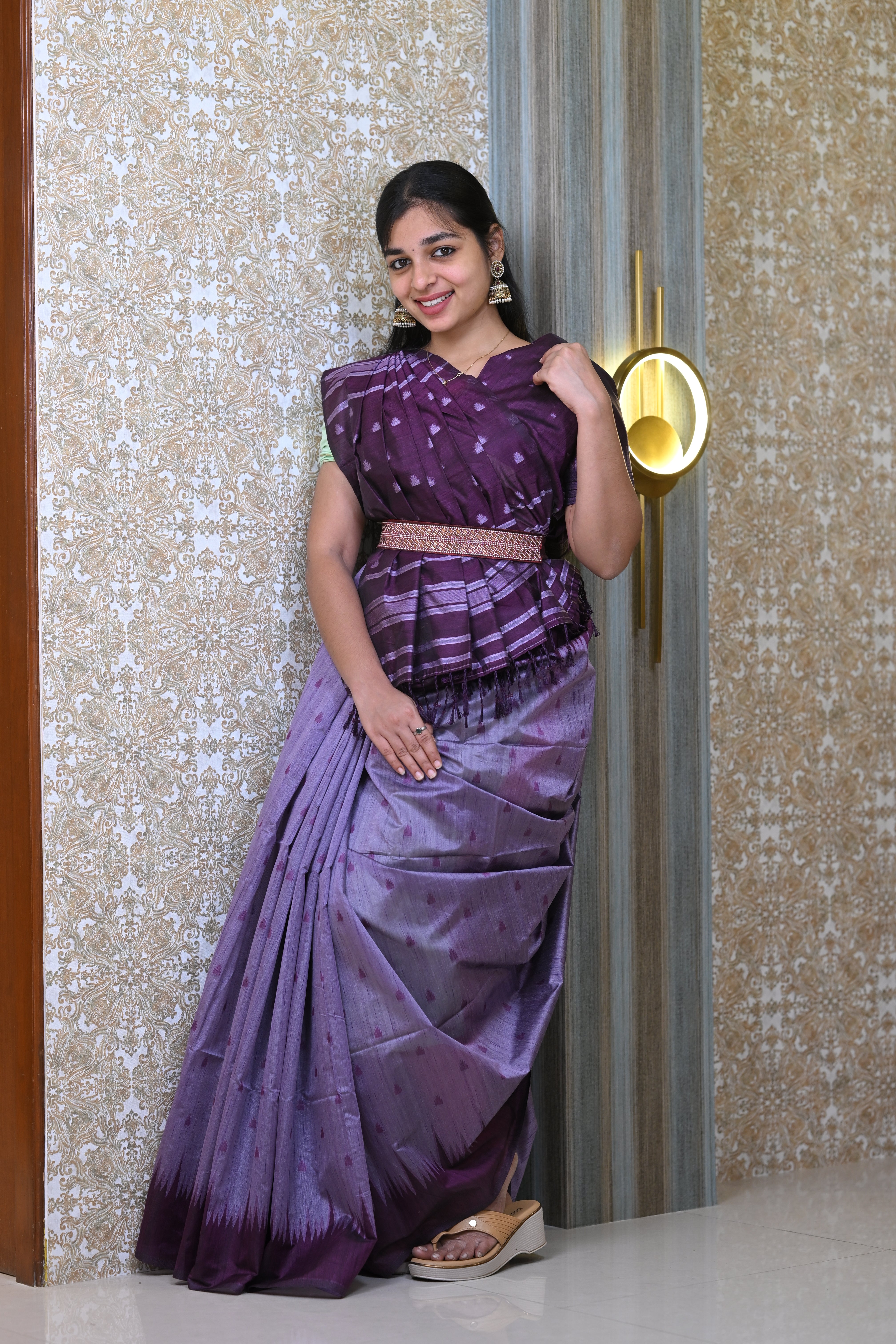 Semi Jute Silk Saree With Thread Weaving, Arrow Putta Design Pallu