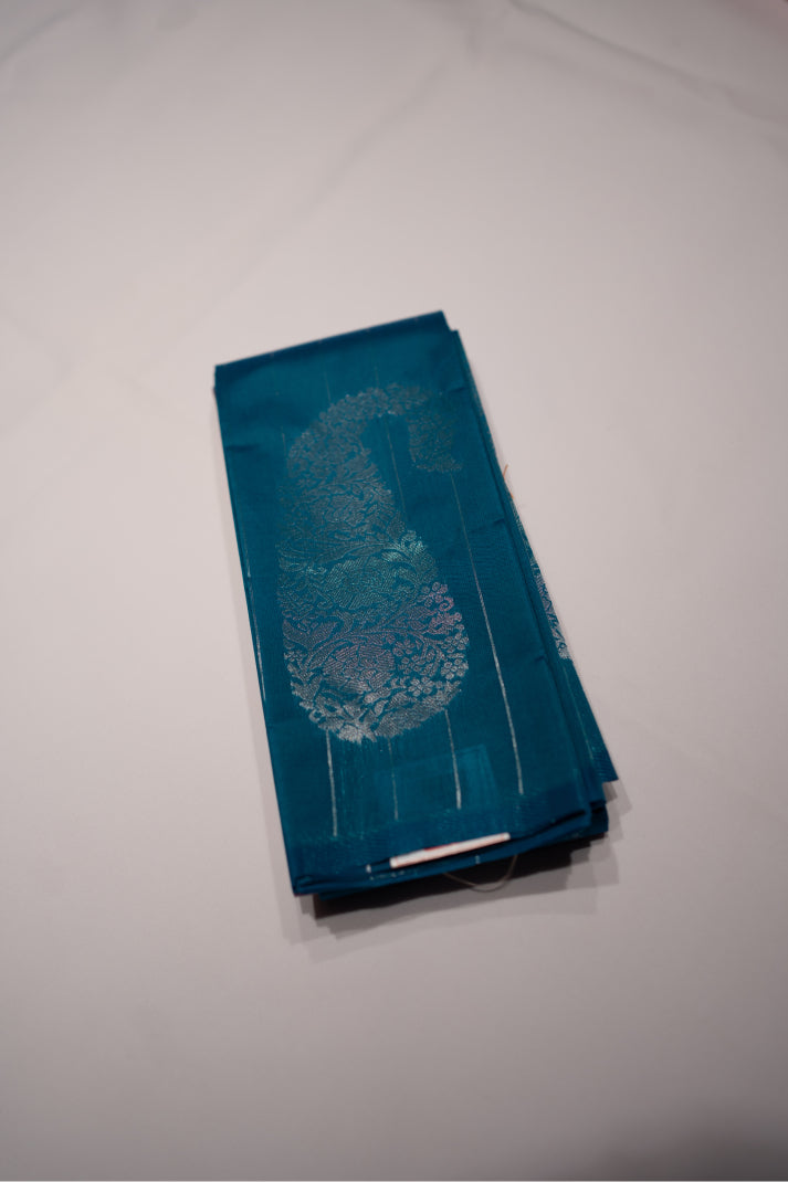 Silver Line Fancy with Mango Design