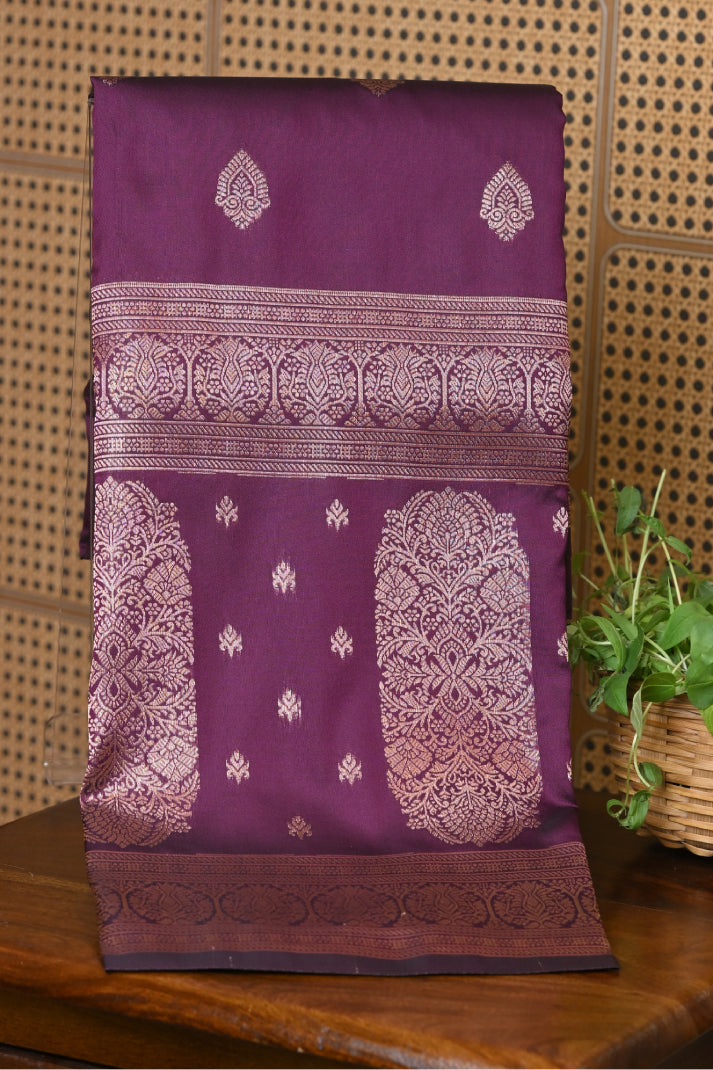 Semi-banarasi Saree with traditional butta and golden zari pallu