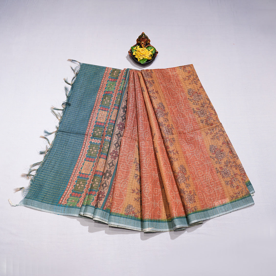 Floral Print Saree with Contrast Blouse
