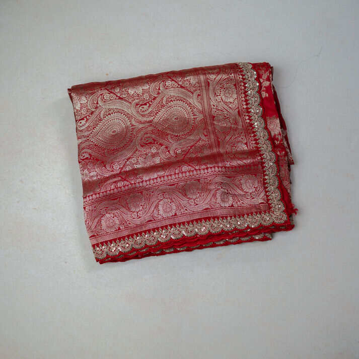 Banaras Jacquard Saree with Full-Body Kodi Design