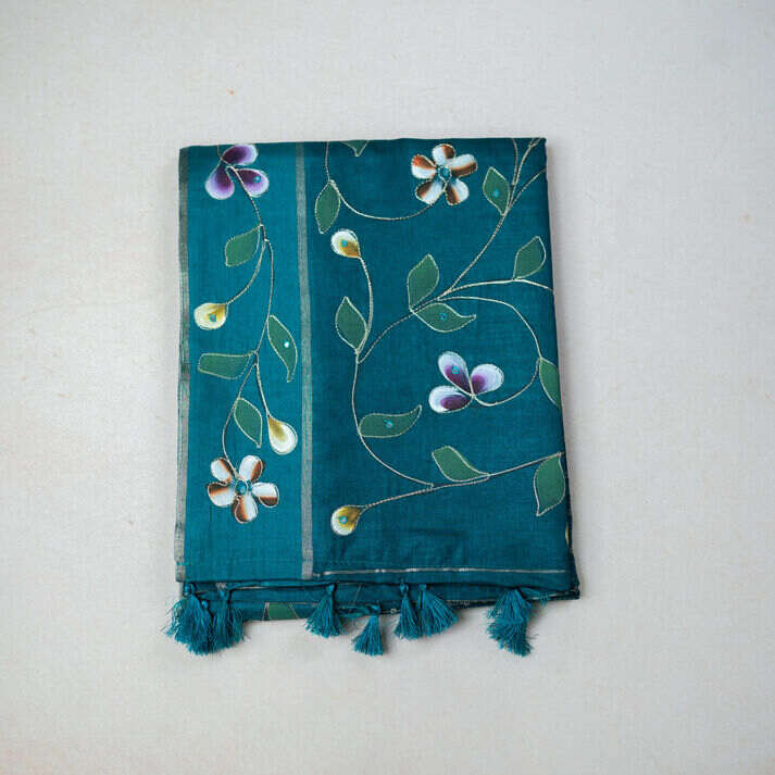 Tussar Silk Saree With Vaira Vusi Model Copper Zari Weaving