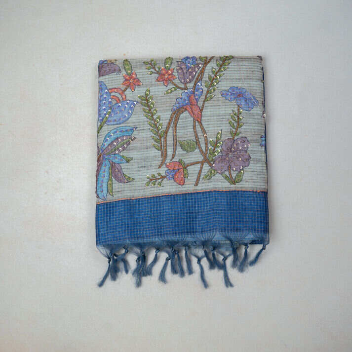 Kotta Tussar French Knot Saree with Gold Zari Small Checked