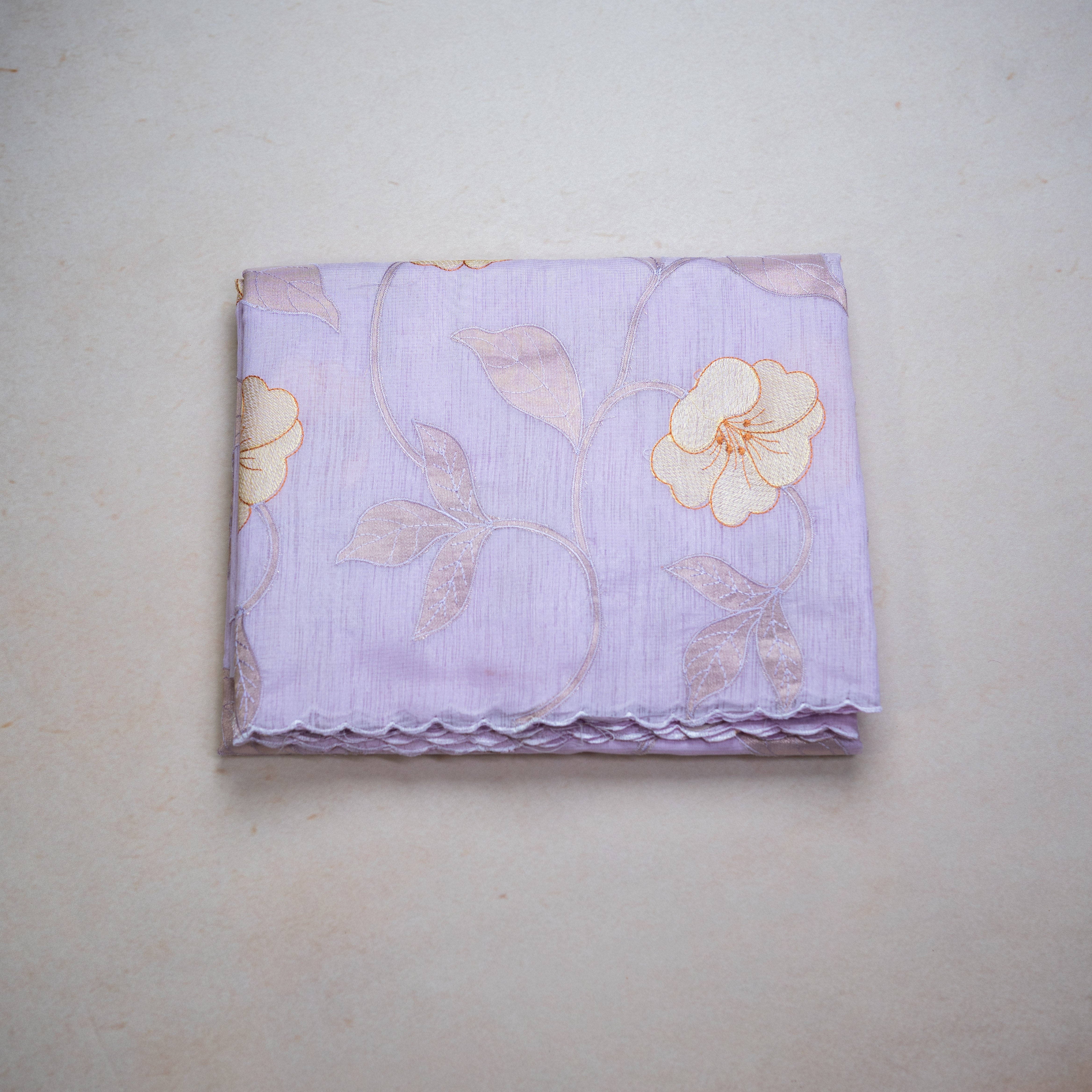 Kadhi silk sarees with flower work with uplicked leaf design