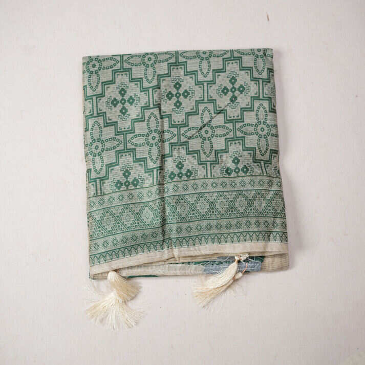 Jamthani Zari Lines Saree with Lotus Thread Work Flower
