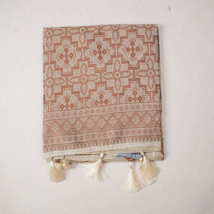 Jamthani Zari Lines Saree with Lotus Thread Work Flower