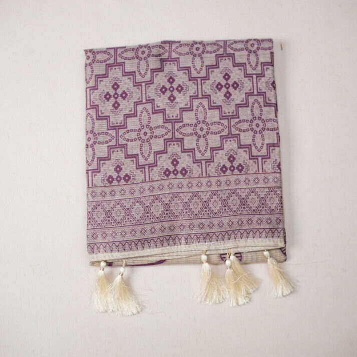 Jamthani Zari Lines Saree with Lotus Thread Work Flower
