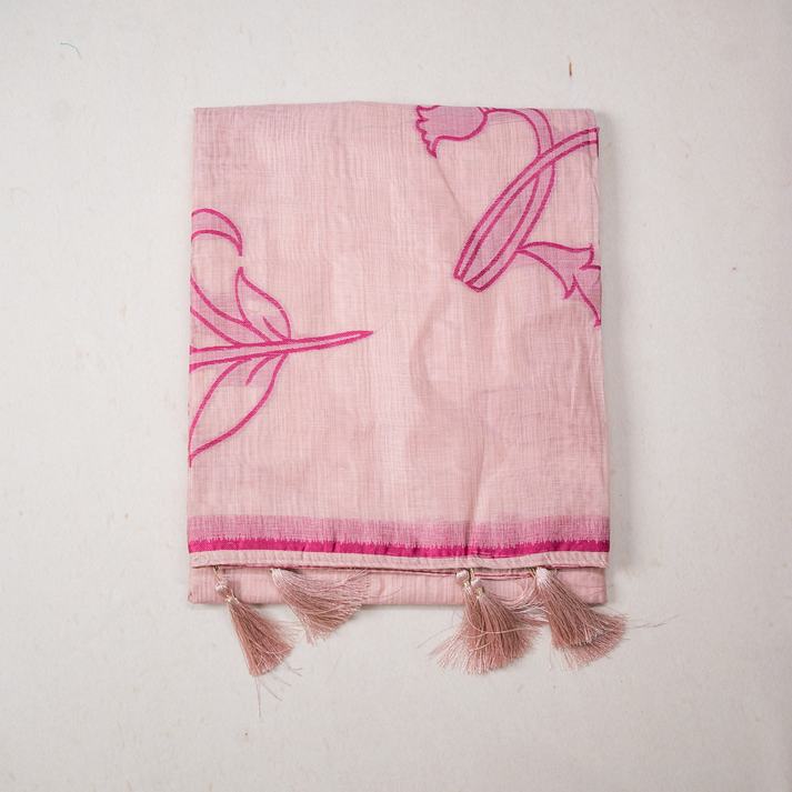 Soft Cotton Saree with Contrast Color Floral Thread Weaving
