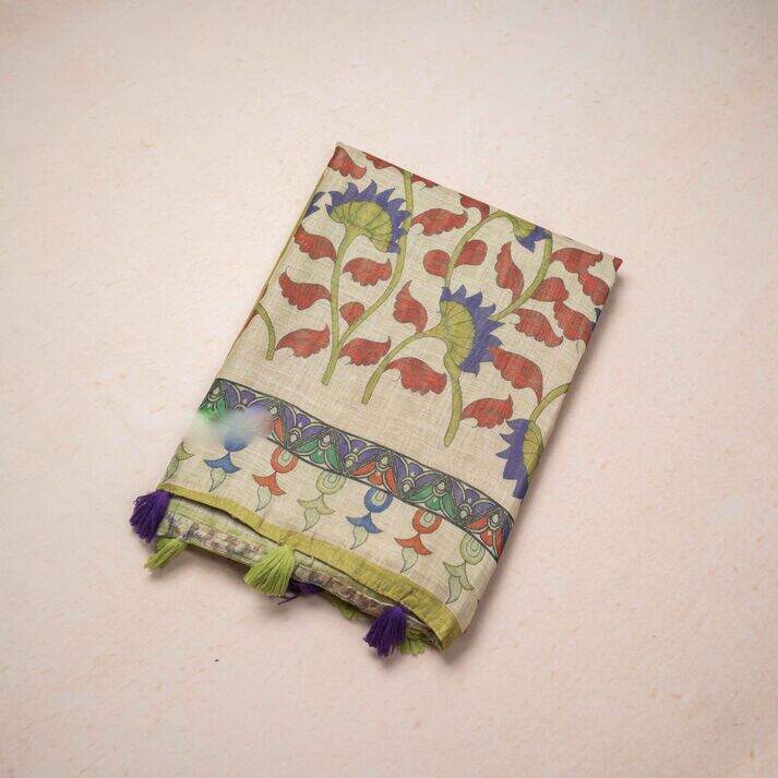 Floral Printed Saree with Flower Motif Body Design