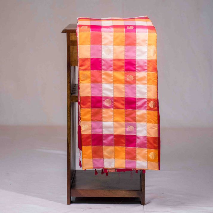 Fancy Checks Saree with Gold Zari Checks with Traditional Motifs