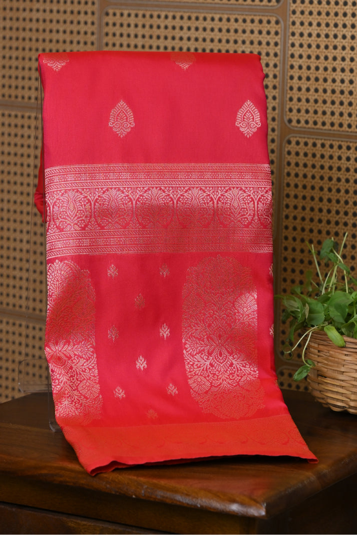Semi-banarasi Saree with traditional butta and golden zari pallu