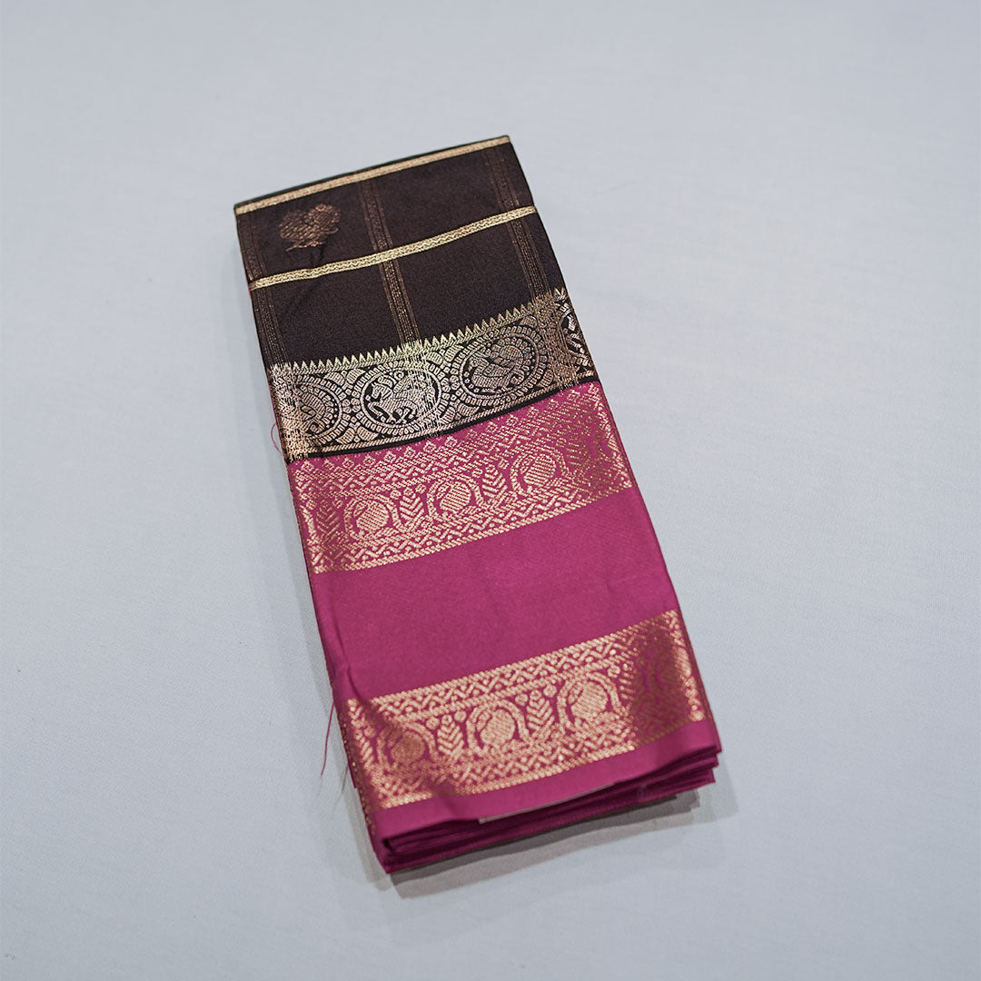 Semi-Soft Silk Sarees with Gold Zari Checks Peacock Butta